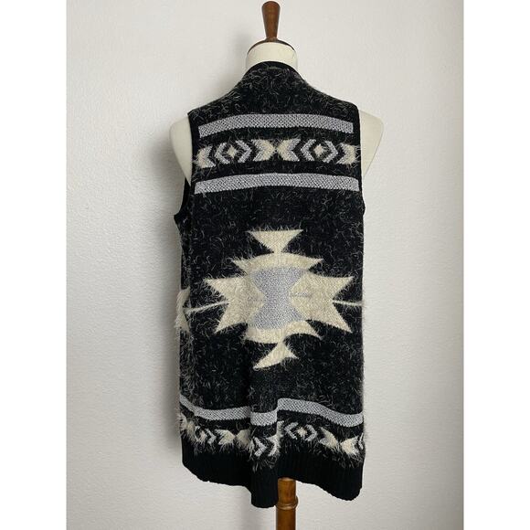 BCBGMaxAzria Sweater Vest Open Front Multicolor Print Knit Asymmetric - Picture 8 of 13